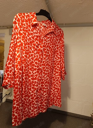 Longbluse im Herz-Dessin, reine Viskose Gr. 46