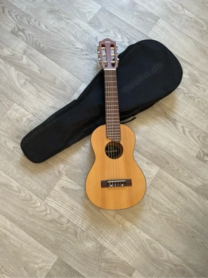 neue ukulele