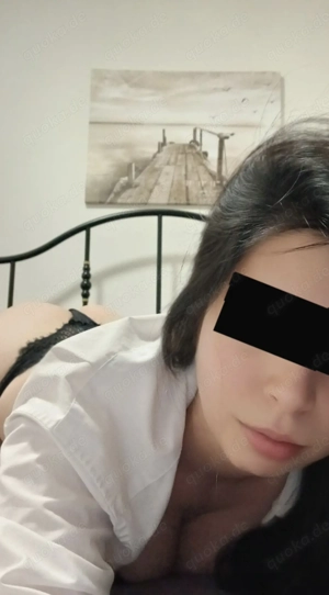 Verspielt & Frech   exklusive Fetisch- & Wunschvideos   Bild 4
