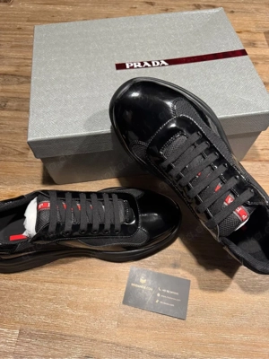 prada cups  Bild 3