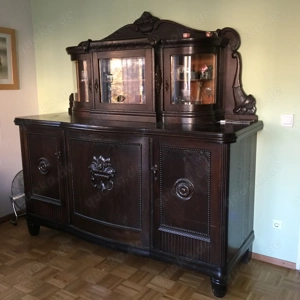 Dunkles Buffet ca 1930