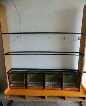 Gestell für Ausstellungskäfige