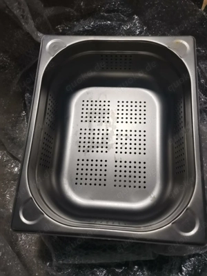 Edelstahl GN Lochbehälter   Gastro Behälter perforiert   Top Zustand