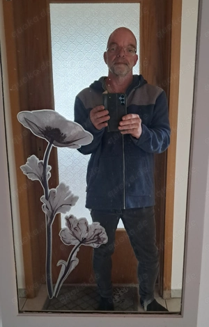 Er sucht Jüngere Frau für die Ehe