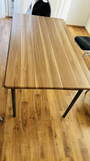 Esstisch und Kommode zum Verschenken