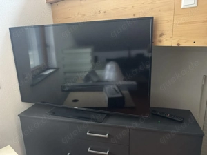 Kleiderschrank mit Komode 