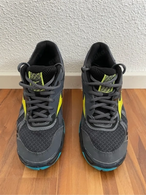 Mizuno Wave Volleyballschuhe Gr 41