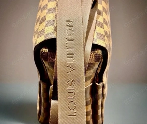 louis vuitton messenger bag Naviglio