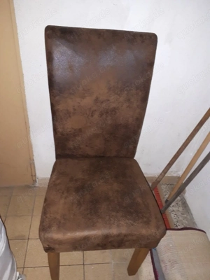 Verkaufe 2 Esszimmer Stühle 
