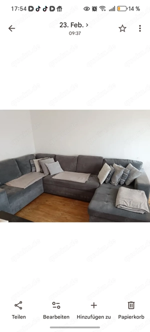 Couch mit Bettfunktion, gut erhalten mit küssen und Deko Kissen 