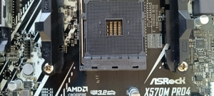 ASRock X570M Pro4 AM4 mATX Mainboard - NEU Retail! 140    Bild 9