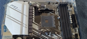 ASRock X570M Pro4 AM4 mATX Mainboard - NEU Retail! 140    Bild 6