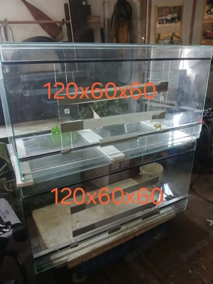 Terrarien, Aquarien Bild 4