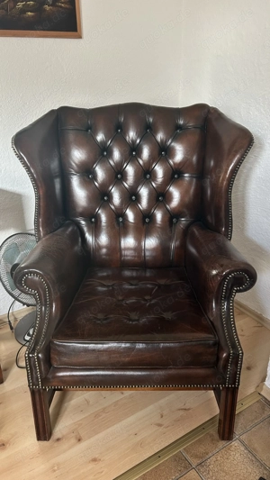 Chesterfield Ohrensessel antik braun, bestens erhalten