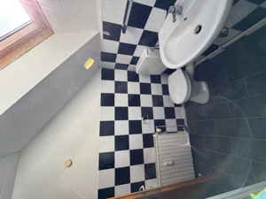 renovierungsbedürftige Dachgeschosswohnung in Hagen-Hohenlimburg zu vermieten, 52qm