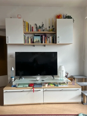 Neubert TV-Regal mit Glasaufsatz - Abholung 