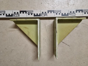 verschiebbarer Elektro-Seilzug mit Stahlträger auf Konsolen