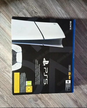 Play Station 5 slim digital 