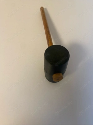Gummi-Hammer, leicht gebraucht