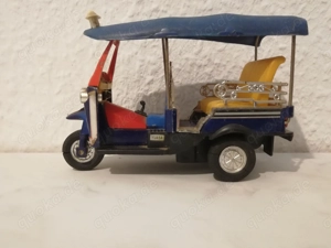 Tuk Tuk Modell Thailand