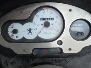 Roller Peugeot Elysia 