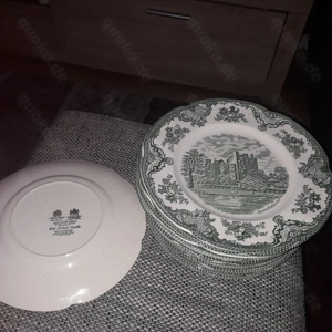 Speiseteller-Essteller Johnson Bros England Old Britain Castles grün  