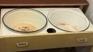 Waschbeckentisch Bild 2