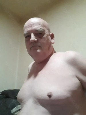 Suche Freundschaft +