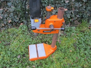 750 Watt Schlagbohrmaschine + Bohrständer