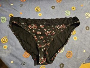 verkaufe BH s und Höschen