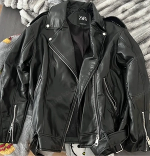 Oversize Lederjacke von Zara in XS