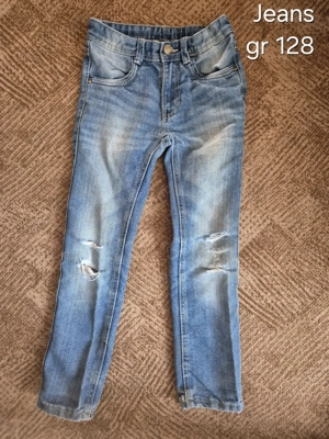 Jeans Gr. 128     0,50  
