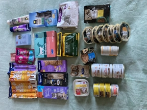 Komplettes Katzen Equipment incl. Futter für Anfänger