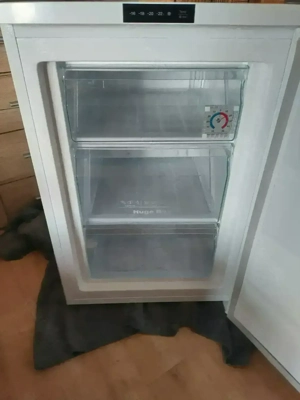 Exquisit GS581-HE-010D 85 Liter Gefrierschrank, 2 Jahre Garantie