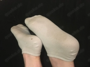Suche Frau die gerne Füße leckt Bild 10