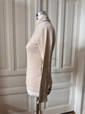 Beiger Rollkragenpullover, S Bild 2