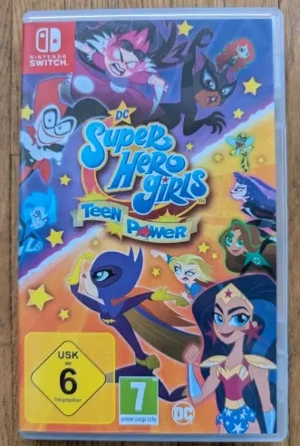 DC Super Hero Girls: Teen Power   Nintendo Switch | wie neu | funktioniert