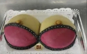 Darf ich deine grossen Brüste verwöhnen?