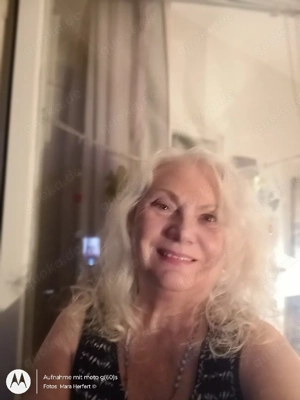 Suche Freundschaft zu Frauen in Berlin. 