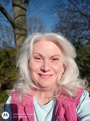 Suche Freundschaft zu Frauen in Berlin.  Bild 2
