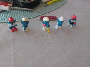 Schlümpfe aus dem ei