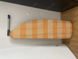 Leifheit Bügelbrett mit Dampfbügelstation-Ablage