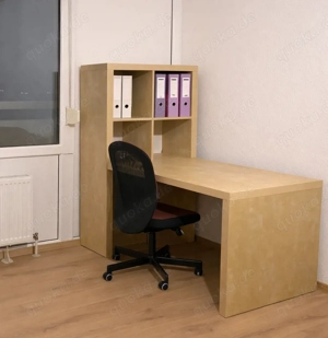 Schreibtisch mit IKEA Kallax Regal   platzsparend