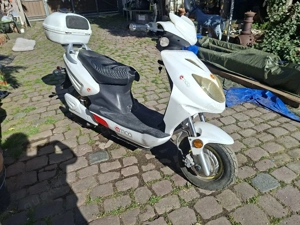 Motor Elektro Roller