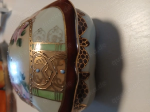 Satsuma-Stil Porzellan Dose   Schmuckdose   Blumen & Golddekor