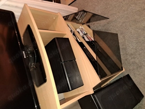 Fernsehschrank fast neuwertig