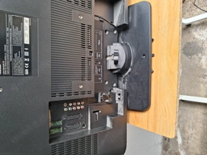 3 Fernseher noch voll funktionsfähig zu verschenken .