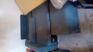 Graue L-Couch + Hocker zu verschenken nur noch bis 26.03.