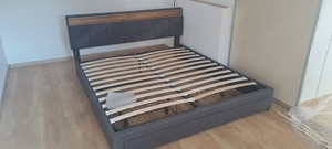 Polsterbett 180x200 cm mit LED-Beleuchtung