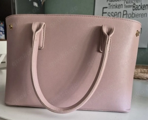 Handtasche
